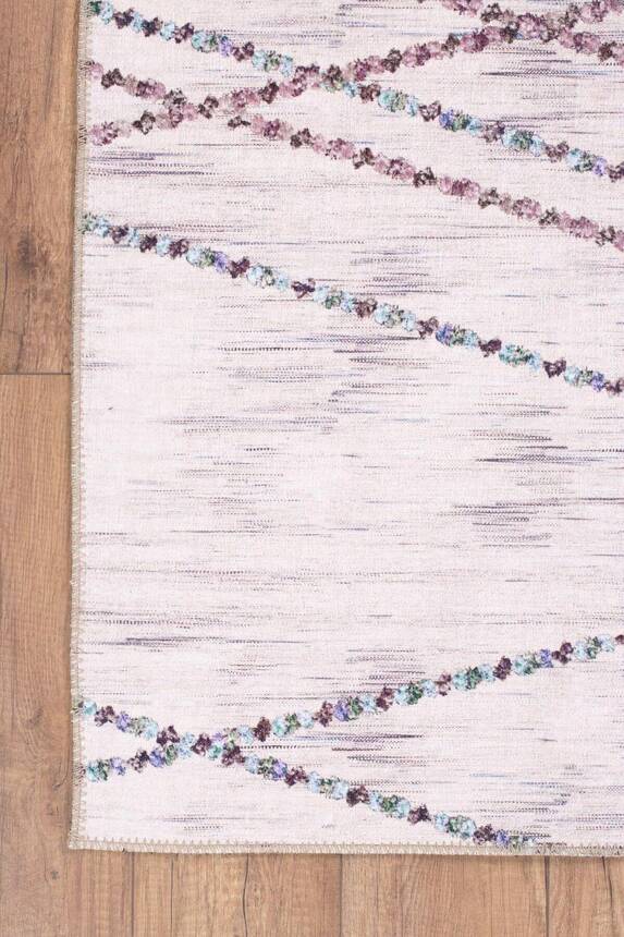 Woven Base Decorative Carpet With Aging Pattern