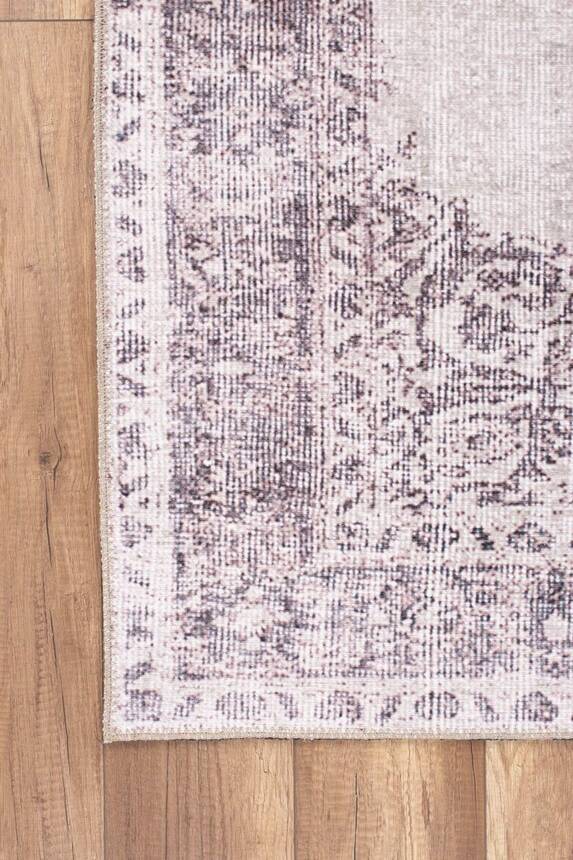 Woven Base Decorative Carpet With Aging Pattern