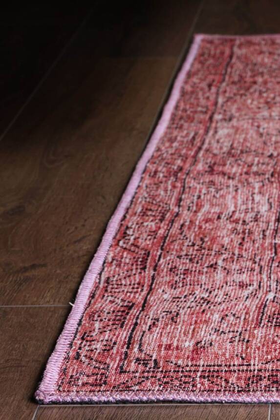 Woven Base Decorative Pink Carpet With Aging Pattern