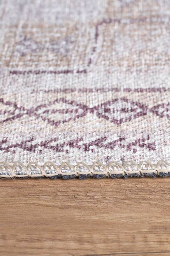 Woven Base Decorative Carpet With Ethnic Pattern