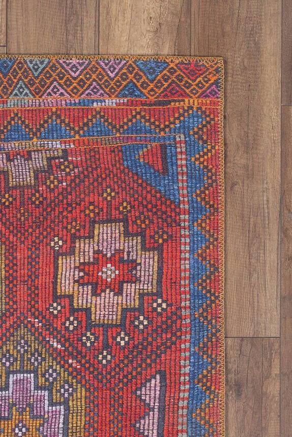 Woven Floor Decorative Red Carpet With Ethnic Pattern