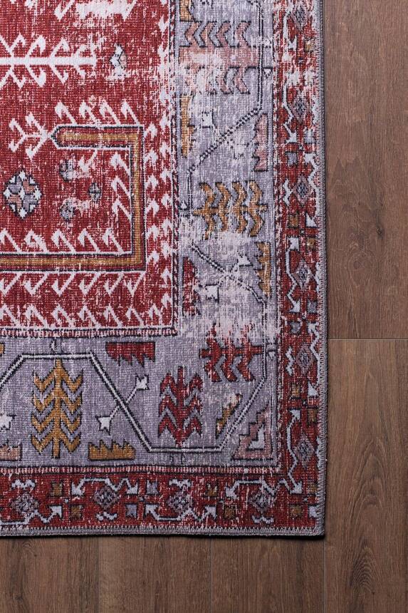 Decorative Woven Floor Red Carpet With Ethnic Pattern