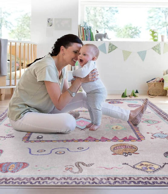 Woven Base Decorative Pink Carpet