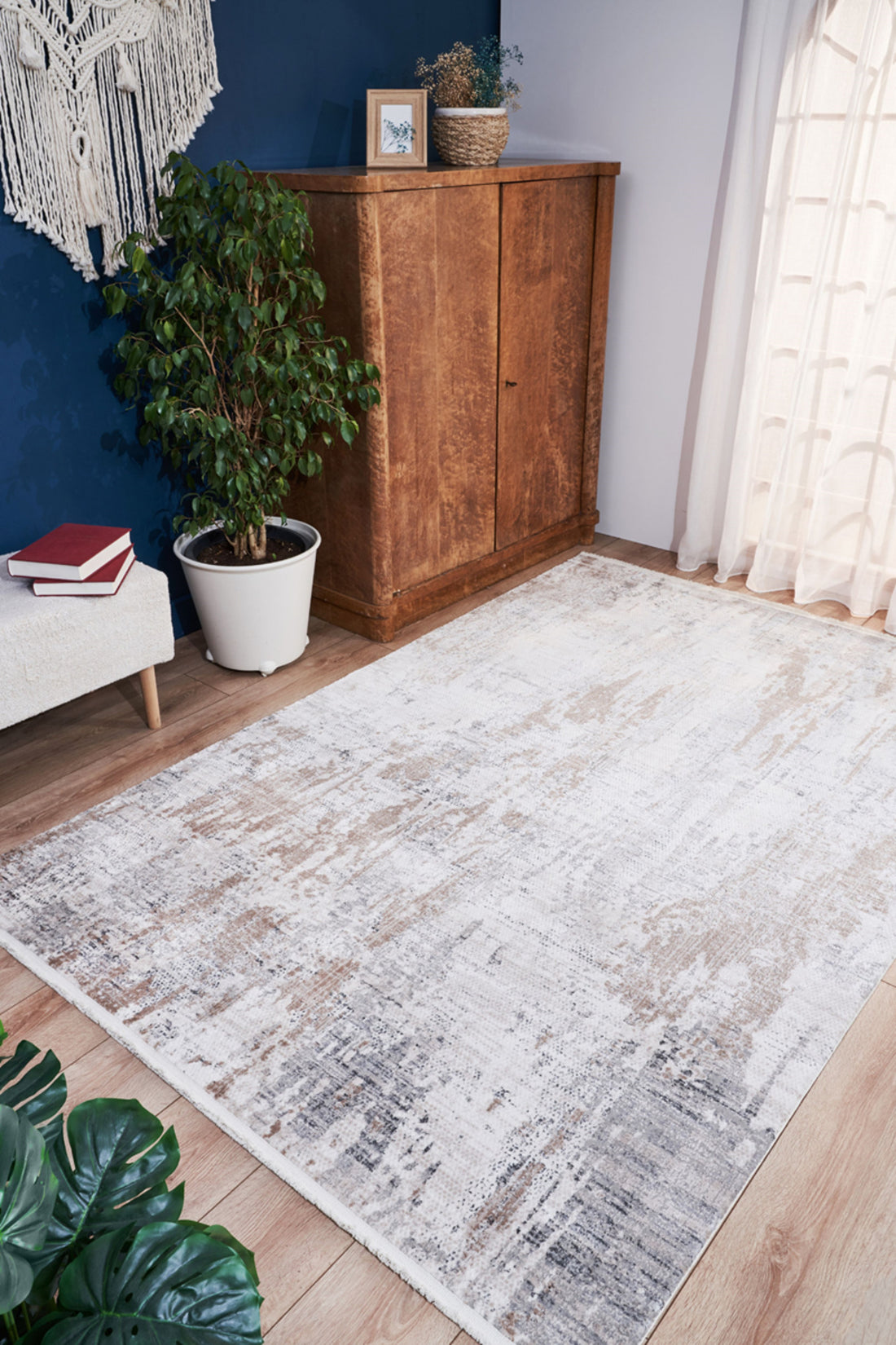 Cream Grey Abstract Rug