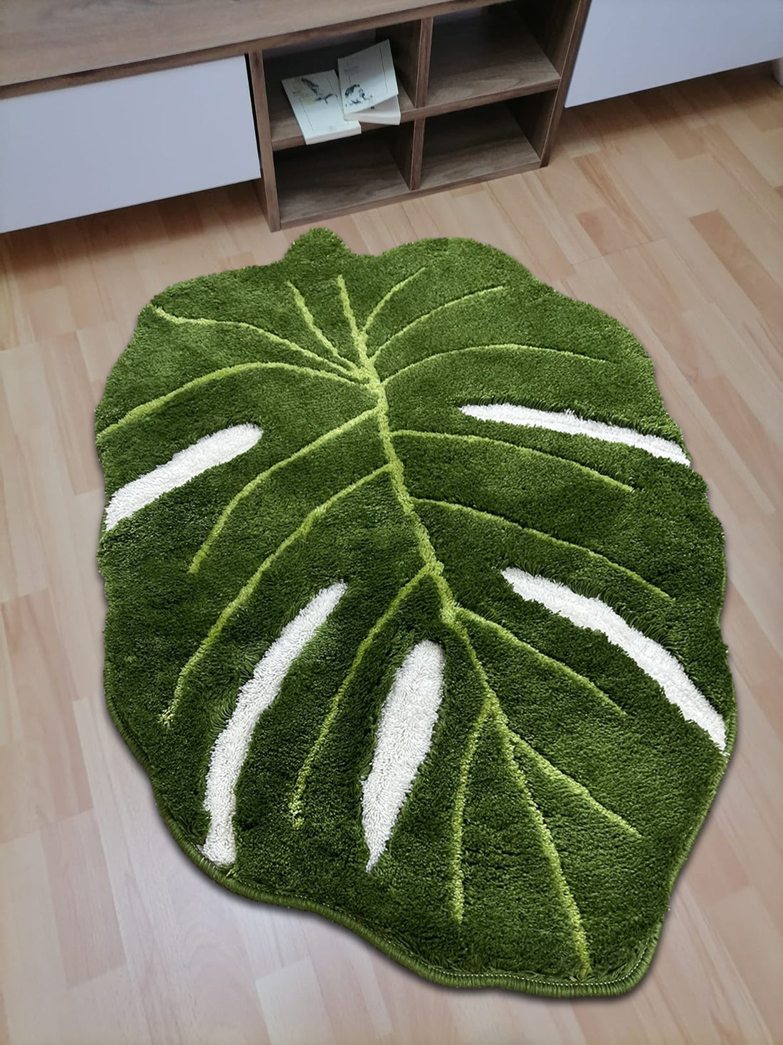 monstera rug 